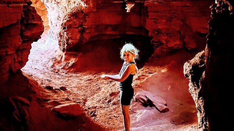 BEST! Catacomb *CAVES* U-Drive 4X4 UTV Tour in Moab +Petroglyphs!