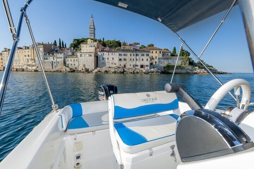 4h Private Rovinj Islands and South Coves Speedboat Tour 