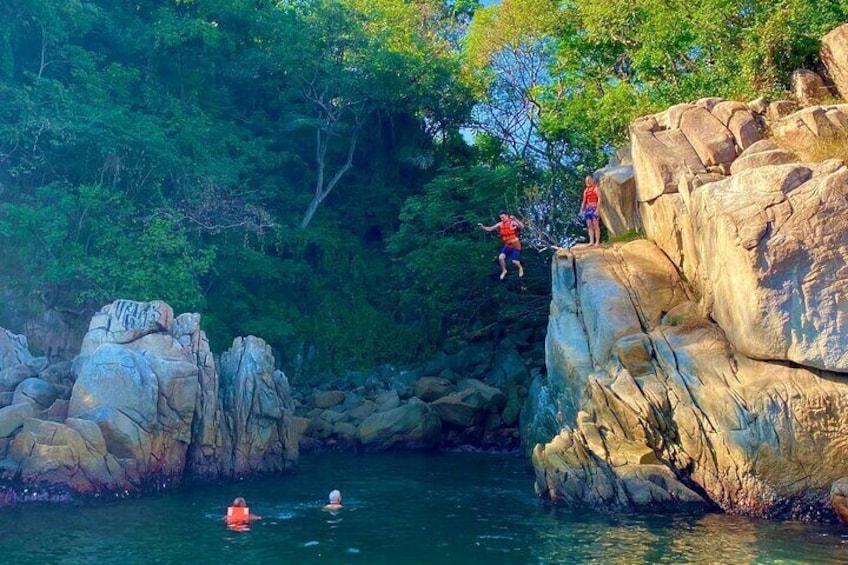 Puerto Vallarta Ziplining and Snorkeling Activity