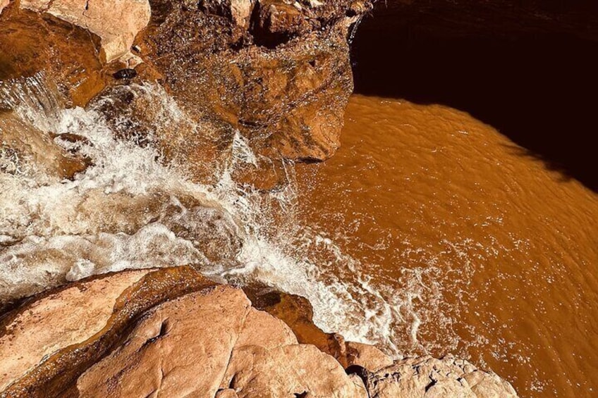 Private Jeep Ride to Toquerville Falls