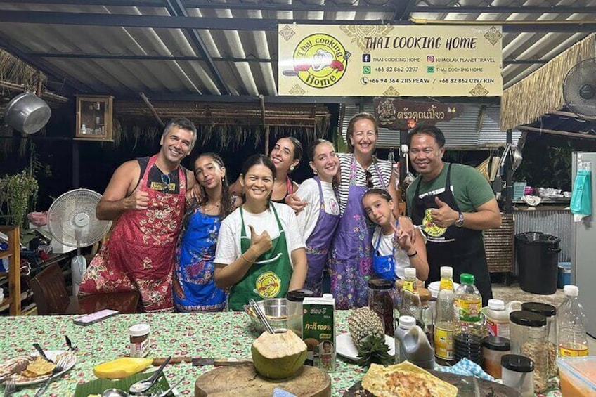 Private Thai Cuisine Class with Market Tour from Khao Lak