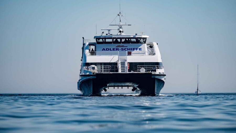 From Cuxhaven: Day Trip by Catamaran to Sylt Island