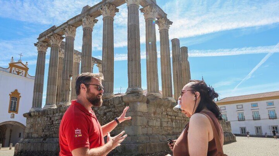From Lisbon: Évora, Chapel of Bones & Alentejo Wine - Small Group