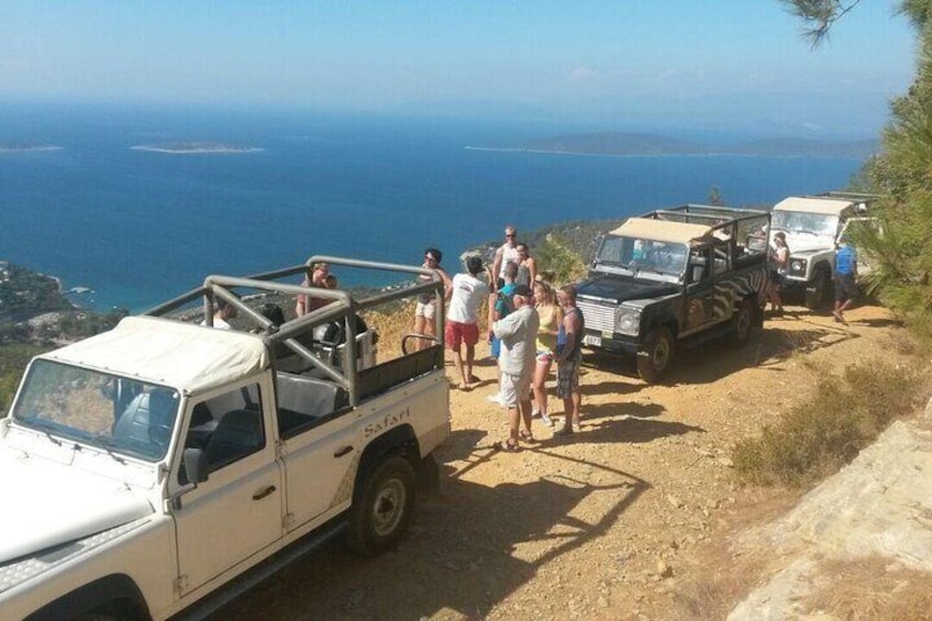 Full-Day Private Bodrum Jeep Tour with Lunch