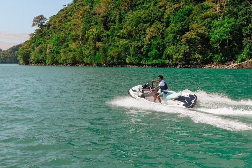 Jet Ski Tour Golden Kilim Langkawi