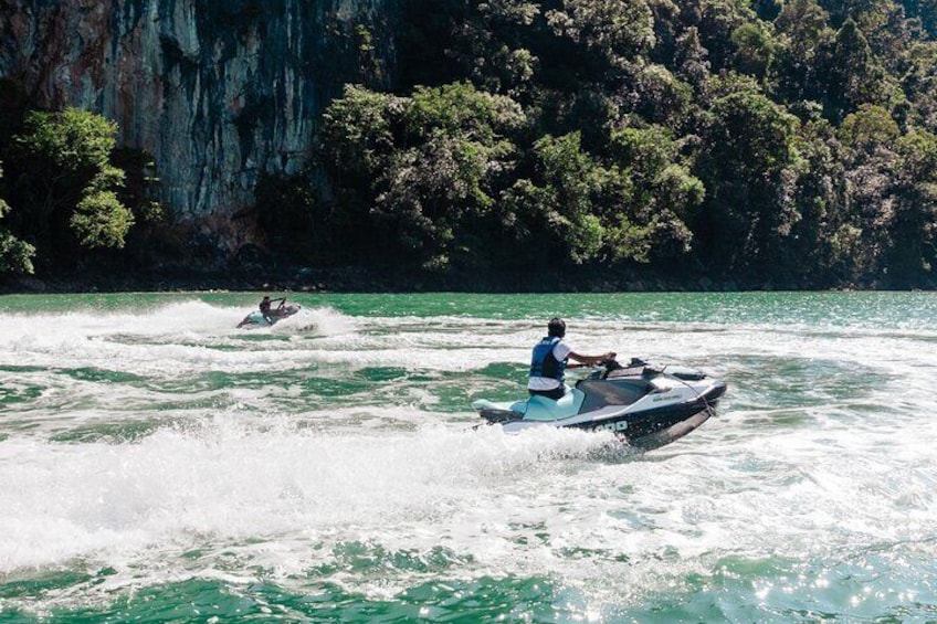 Jet Ski Tour Golden Kilim Langkawi