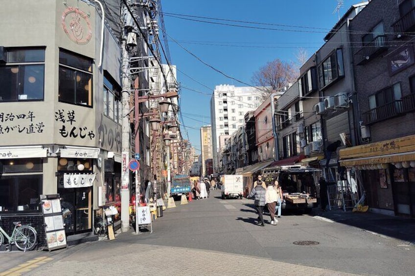 Asakusa Bar Hop Explore Tokyo’s Historic Drinking Culture