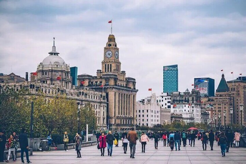 Shanghai Private Tour with Historic and Modern Landmarks