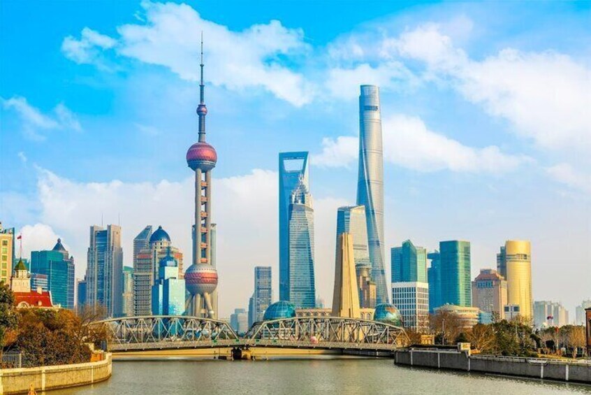 Shanghai Private Tour with Historic and Modern Landmarks