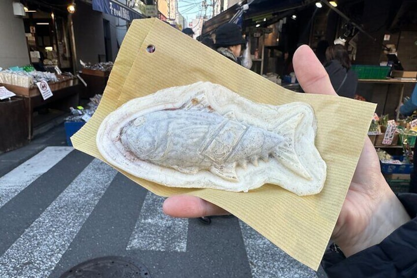 Guided Tsukiji’s Local Food Tour