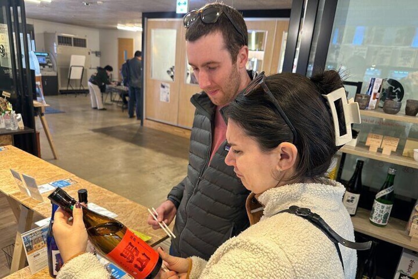 Guided Tsukiji’s Local Food Tour