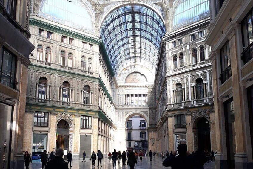 Naples Ancient City Lunch and Wine Tasting