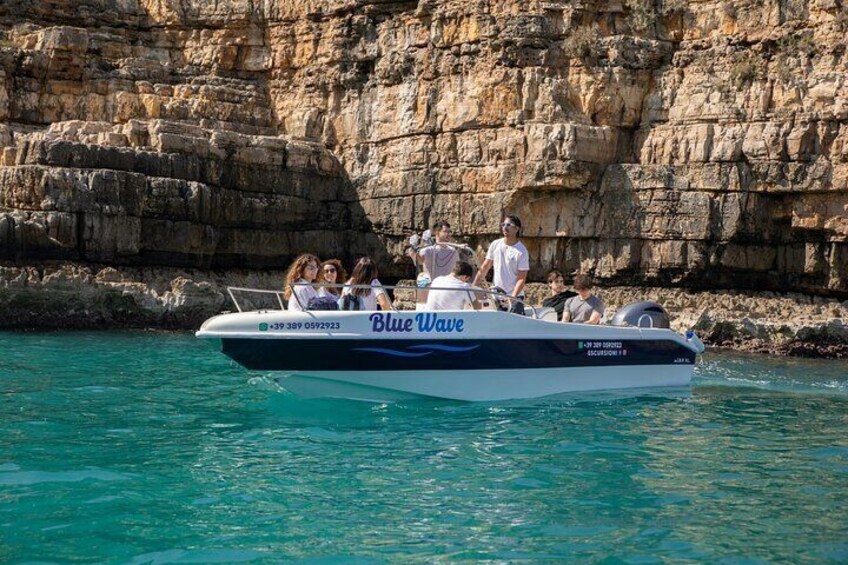 Monopoli 3h Private Boat Tour of Polignano Caves