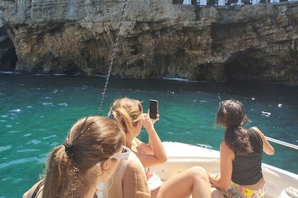 Monopoli 3h Private Boat Tour of Polignano Caves