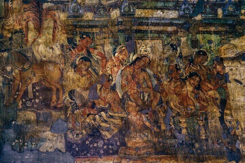 Day Tour in Ajanta and Ellora Caves with Mini Taj Mahal 