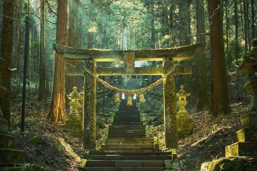 Fukuoka Full Day Tour at Mount Aso Kusasenri and Kurokawa Onsen