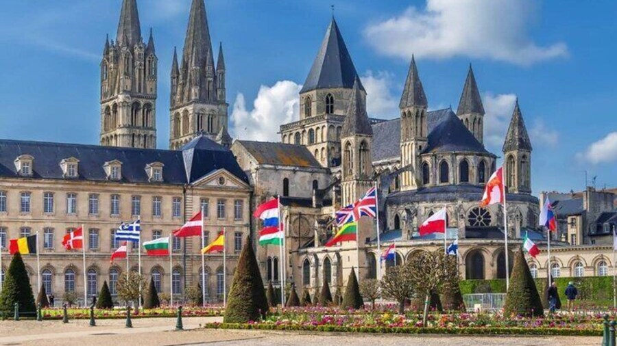 Private Tour to Discover the Treasures of Caen