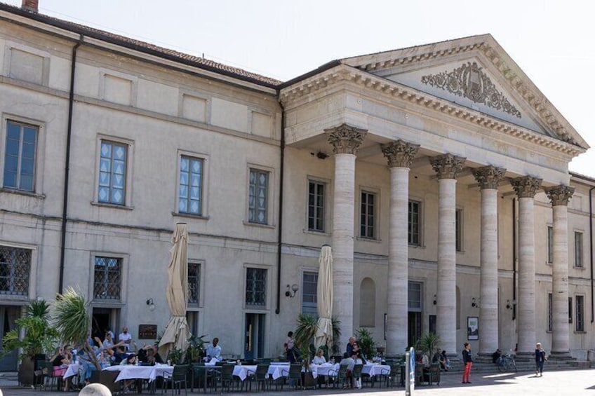 Como Guided City Tour and Panoramic Lake Cruise