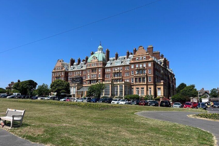 Folkestone Private 2 Hour Walking Tour with a Blue Badge Guide