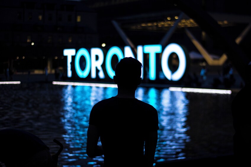 Scenic Toronto Night Tour + CN Tower