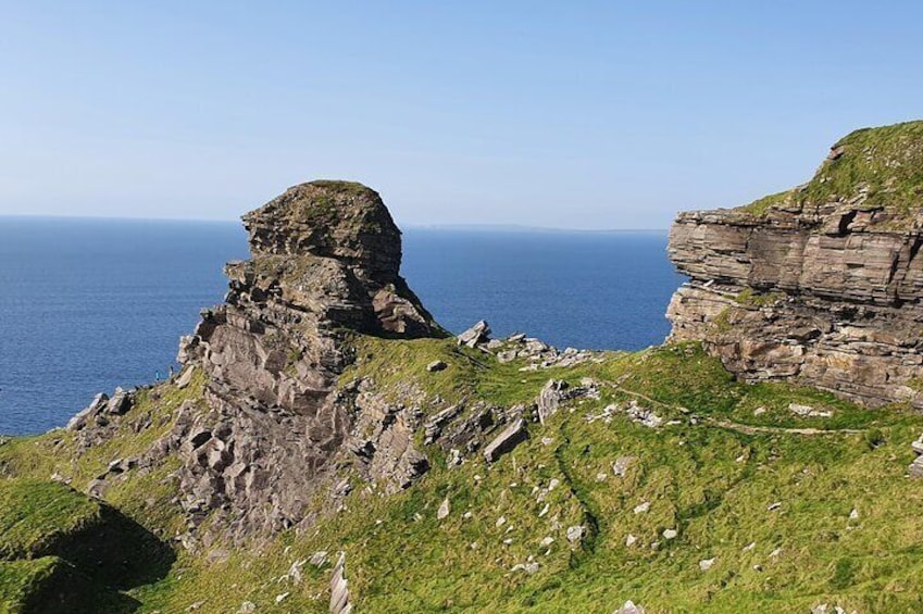 Private Tour Galway City to Cliffs of Moher