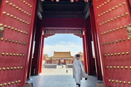 4-Hour Small Group Tour to Forbidden City with Entry Tickets