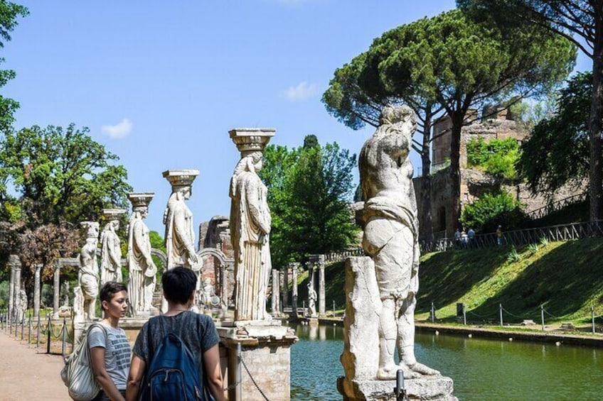 Villa Adriana and Tivoli Private Tour from Rome By Train