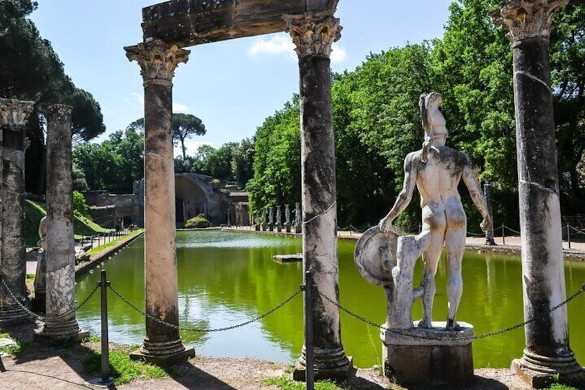 Villa Adriana and Tivoli Private Tour from Rome By Train