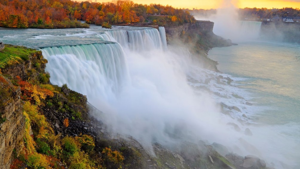 Niagara Falls Guided One Day Express Tour by Air & Land from New York City