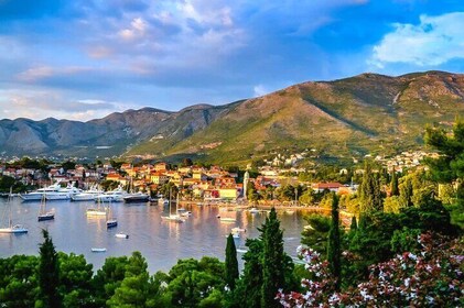 Dubrovnik, Cavtat & Konavle: Culture, Views & Local Lunch