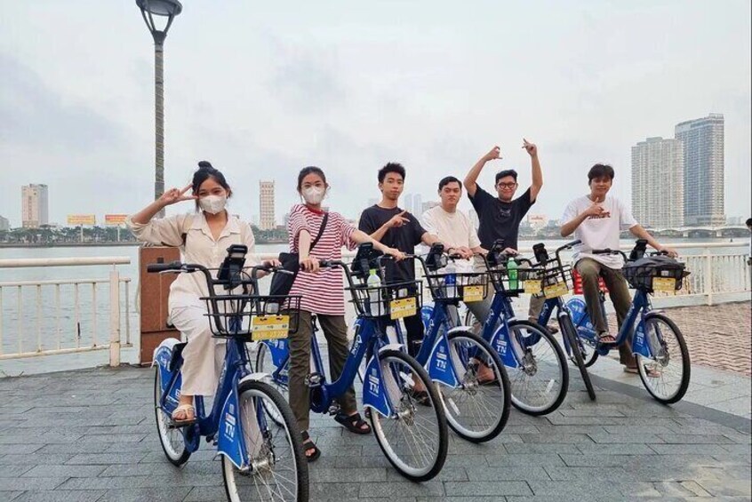 Da Nang City Sightseeing And Street Food Full Day Private Tour