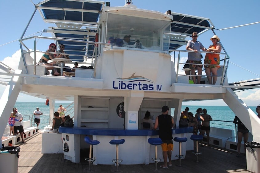 Catamaran boat tour in Búzios