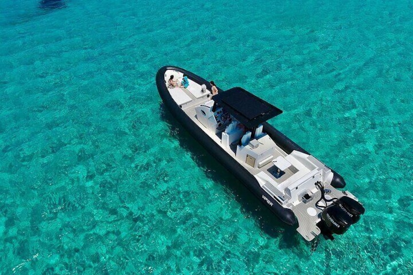 Semi-Private Power Boat Tour to Kleftiko