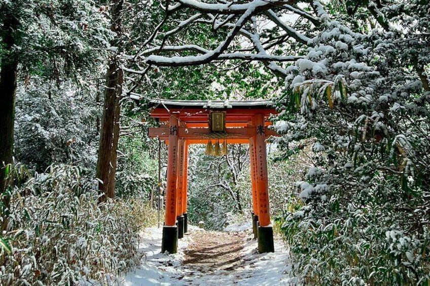 The Sacred Gate in the
Winter Snow