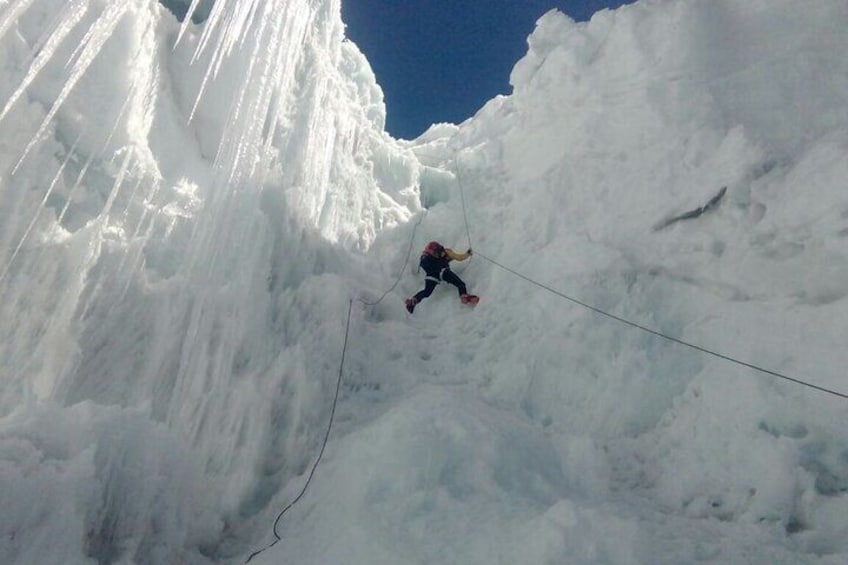  VIP Tour Climb Mount Alpamayo 5957m with Helicopter Support