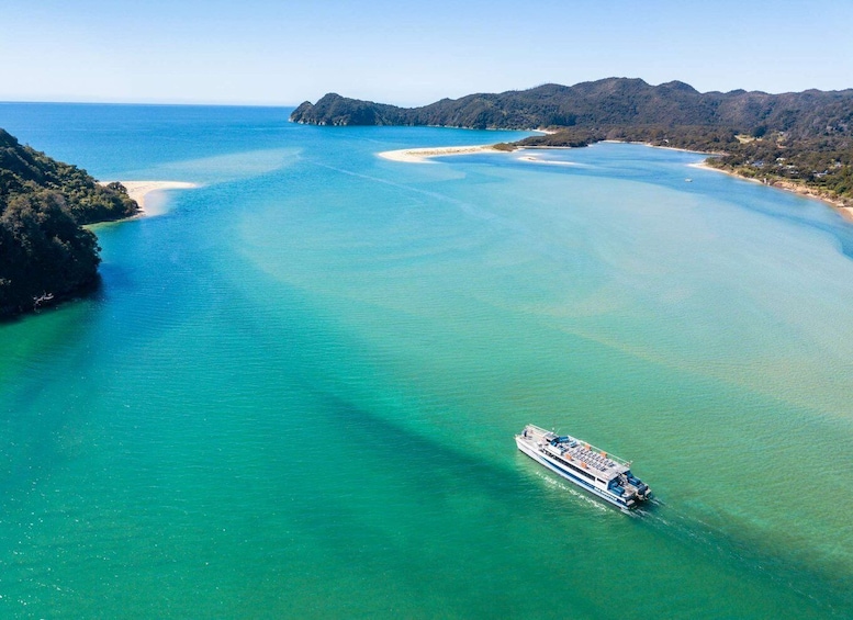 Abel Tasman National Park Cruise and Walking Tour Combo