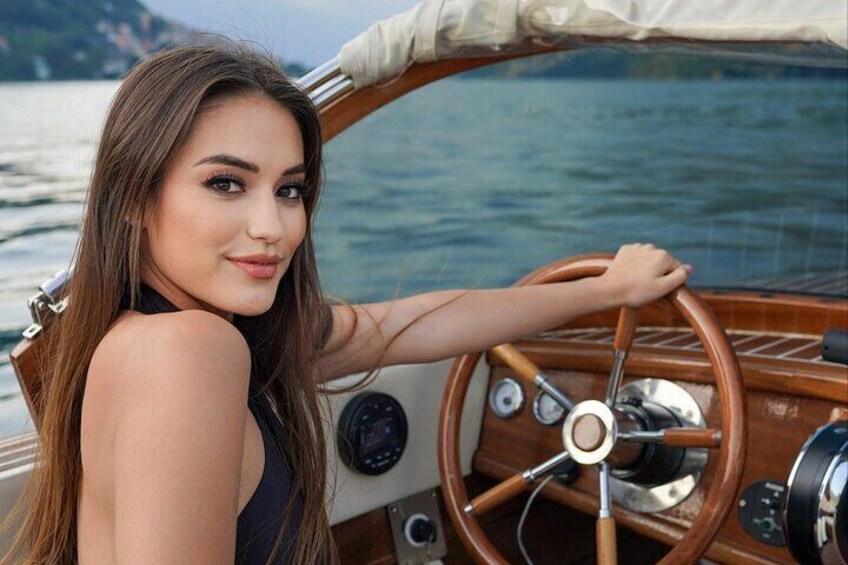 2H - 4H Private Wooden Boat Tour from Bellagio up to 10 pax