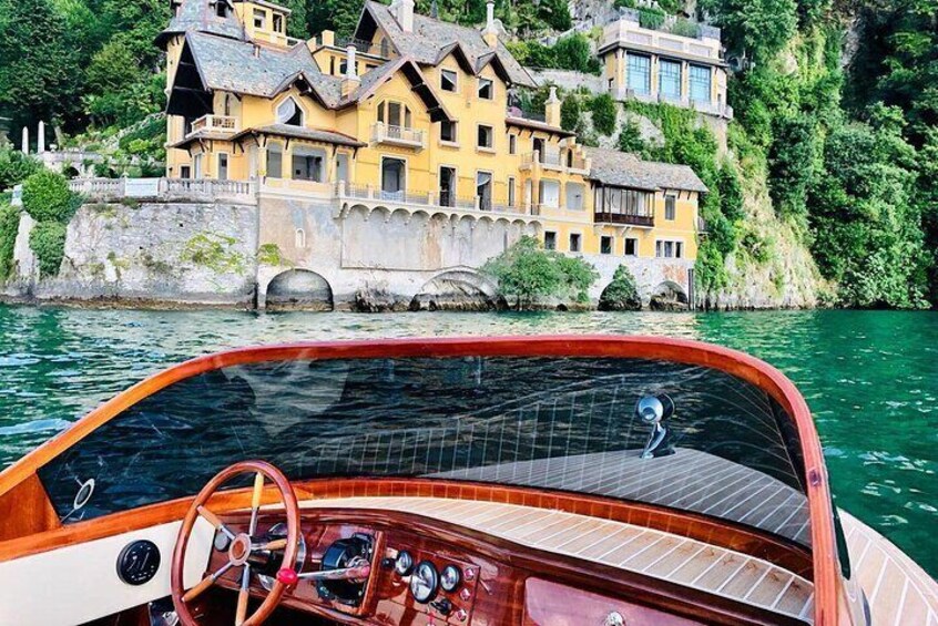 2H - 4H Private Wooden Boat Tour from Bellagio up to 10 pax