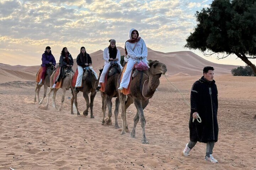 4 Days Desert Tour from Marrakech to Merzouga and Camel Trek