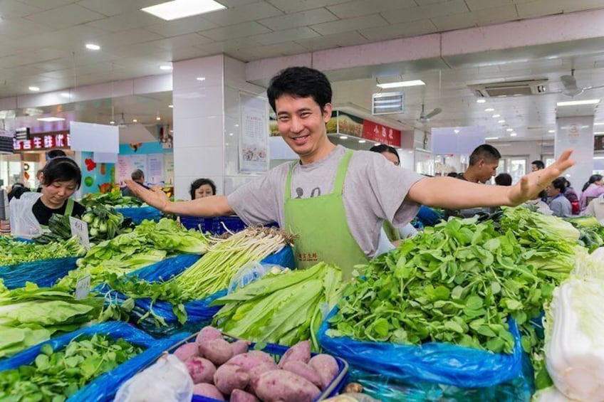 Private Guided Breakfast Tour of Former French Concession