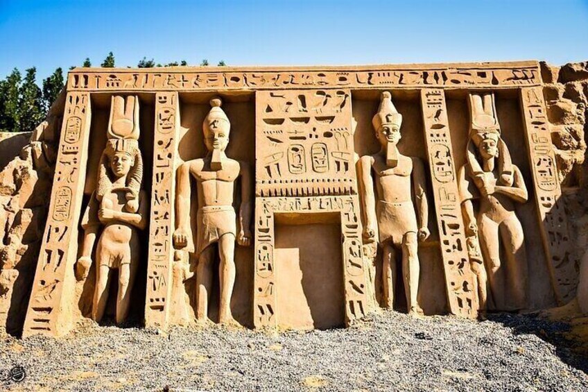 Sand City Museum Tour with Private Transportation in Hurghada
