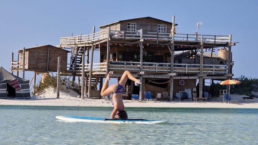 Bar Al Hakman Oman's Maldive