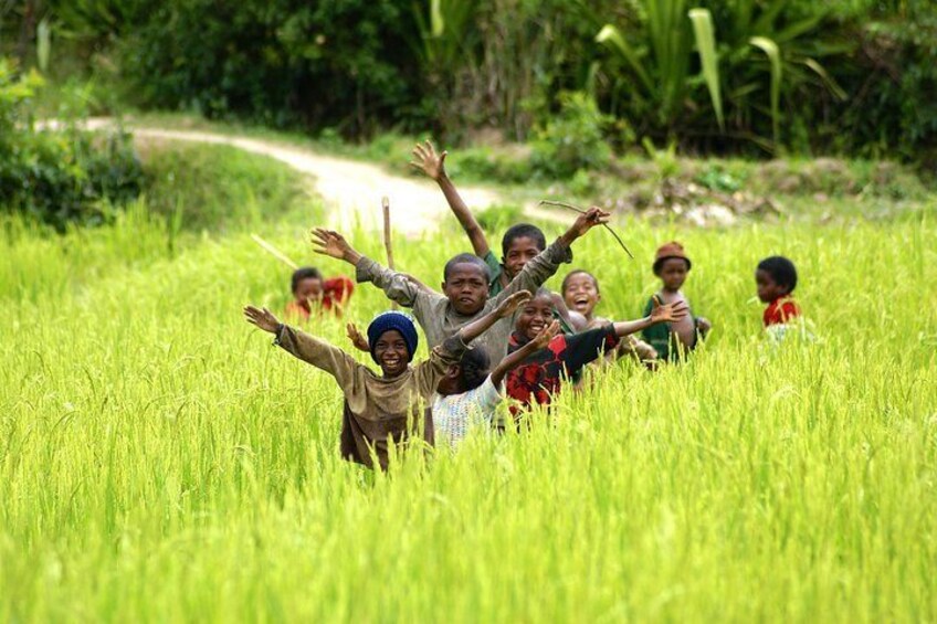 Between 2 Malagasy kingdoms
