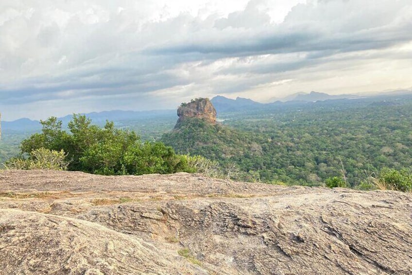 Kandy, Sigiriya and Pidurangala Rock Tuk Tuk Safari