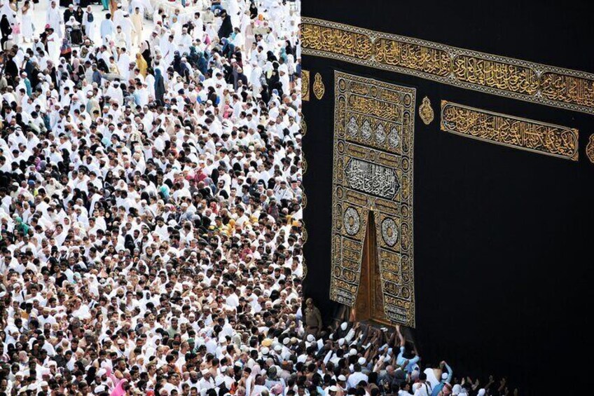 Pray and reflect at the spiritual Al-Masjid al-Haram, the heart of Makkah.