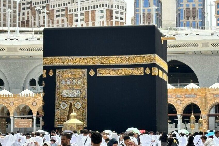 Visit the Timeless Landmarks of Makkah: A Spiritual Journey Begins Here
