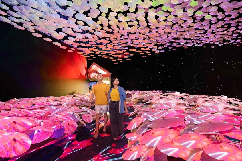 Malang: Milenial Glow Garden