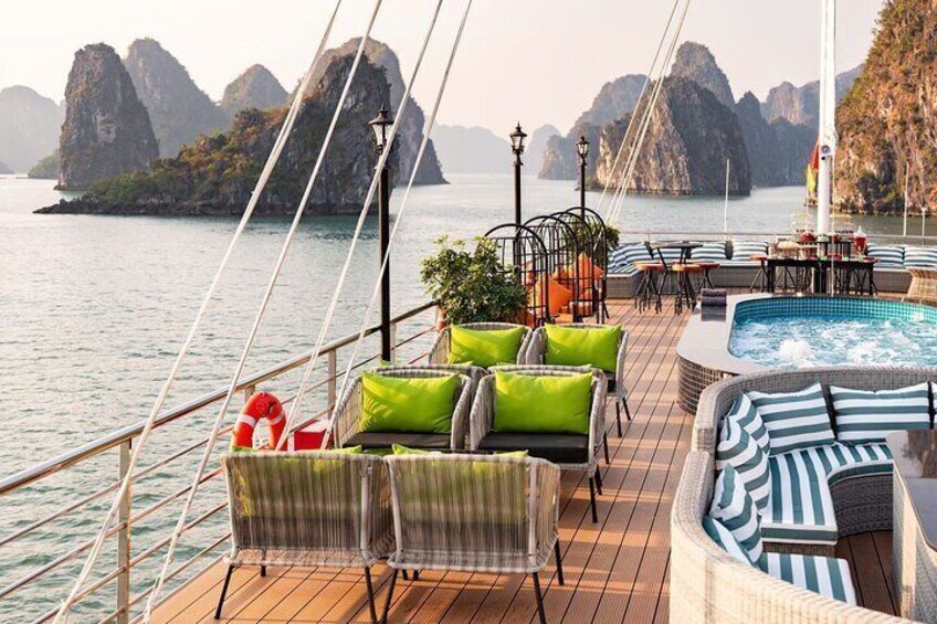 Halong Bay Day Tour by Amethyst Luxury Cruise