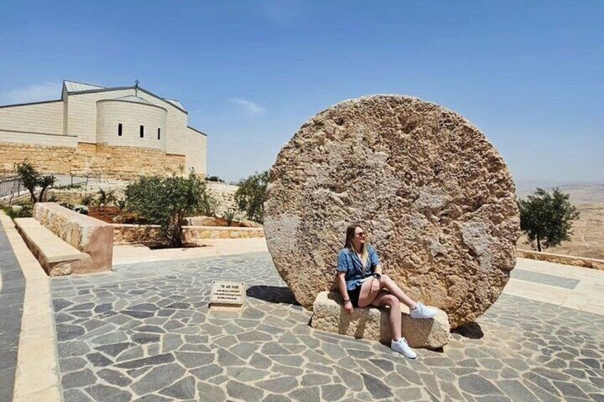 Madaba Mount Nebo and Baptism Private Guided Tour