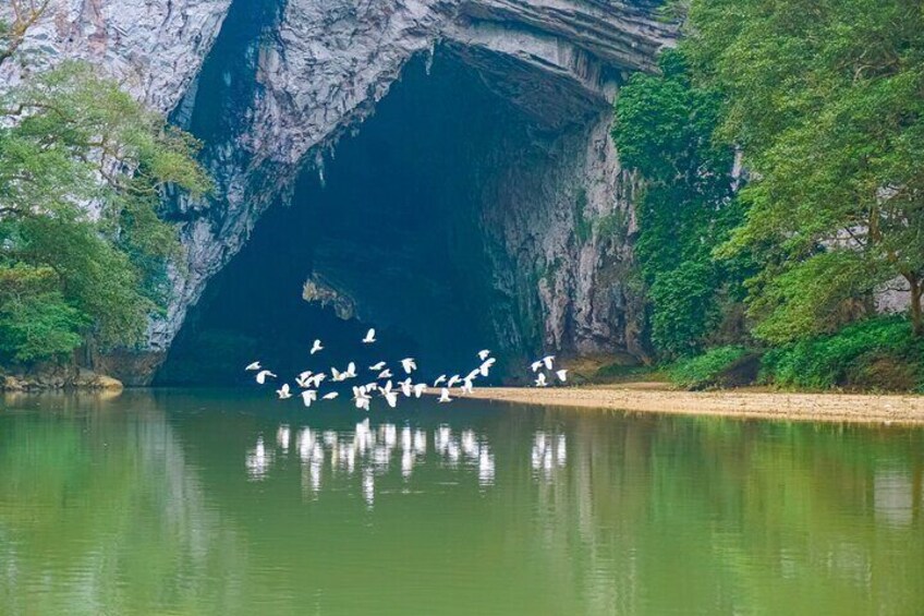 Puong Cave